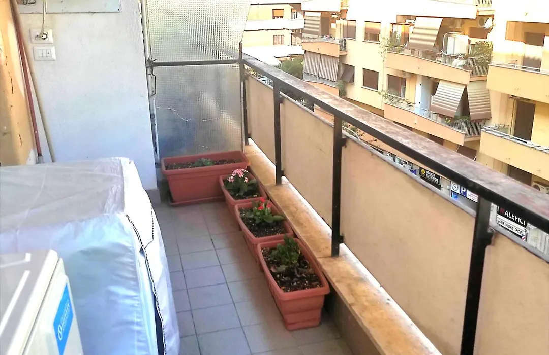 Dolce Roma House - Parco Appia Antica , Netflix, Prime e Metro sotto casa-1